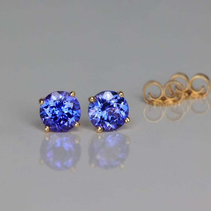 14K Yellow Gold 1.33 Carat Round Brilliant Tanzanite Studs