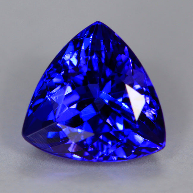 Bargain Trilliant 7 mm Tanzanite