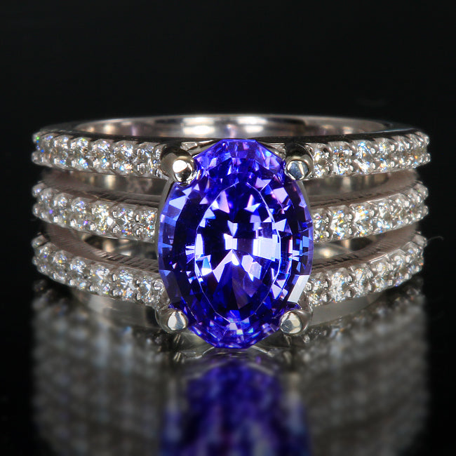 Tanzanite Ring With Fine Diamonds and 4.35 Carat Tanzanite