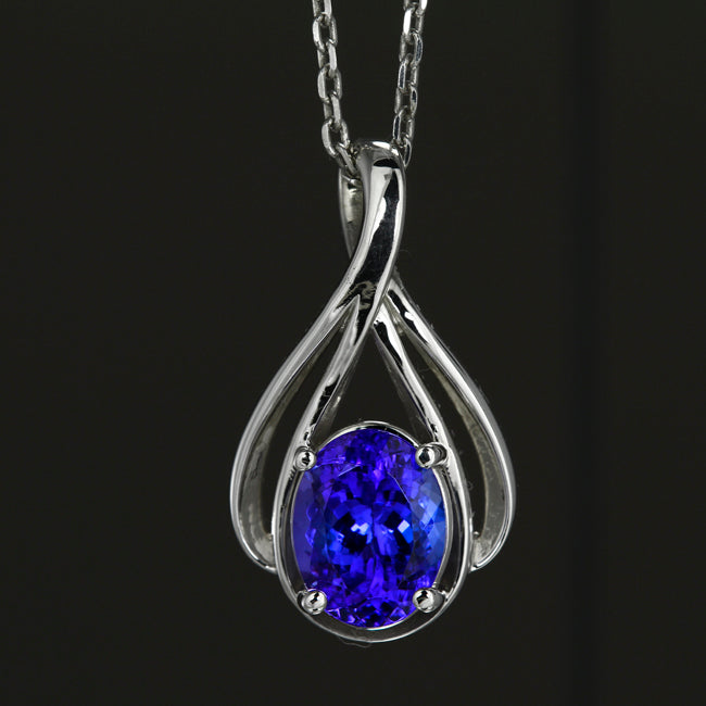 Tanzanite Pendant 2.81 Carat in 14kt. White Gold