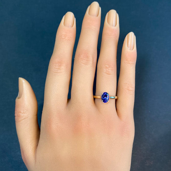 14K Yellow Gold Oval Tanzanite Solitaire Ring 1.31 Carats