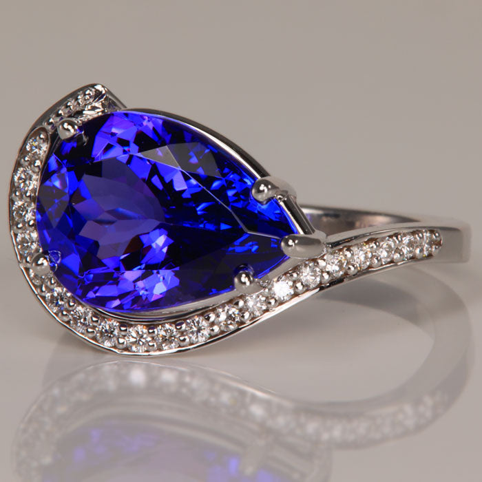 14K White Gold Pear Shape Tanzanite Ring 6.79 Carats