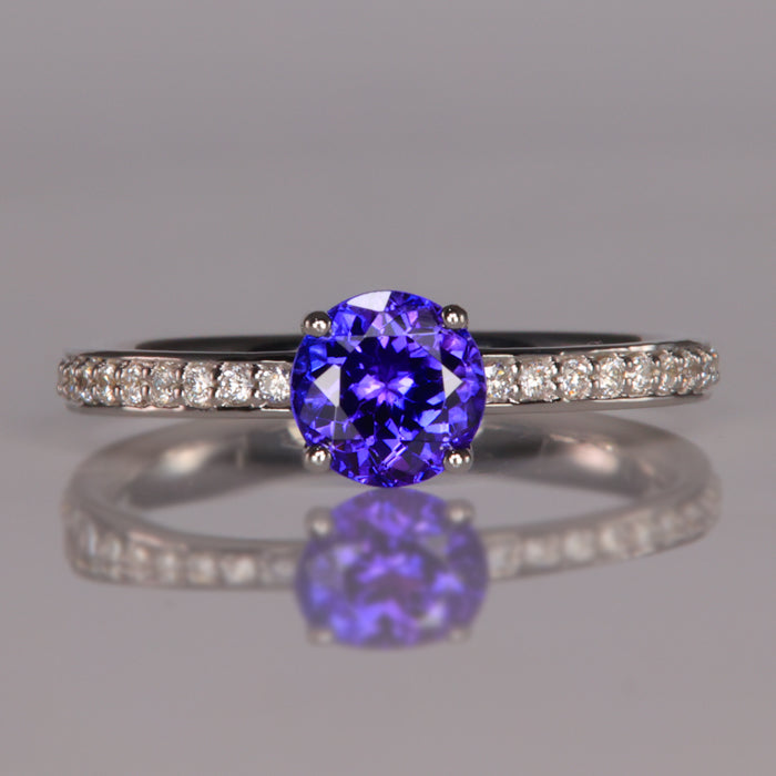 14K White Gold Round Brilliant Tanzanite Ring with Diamonds 1.08 Carats