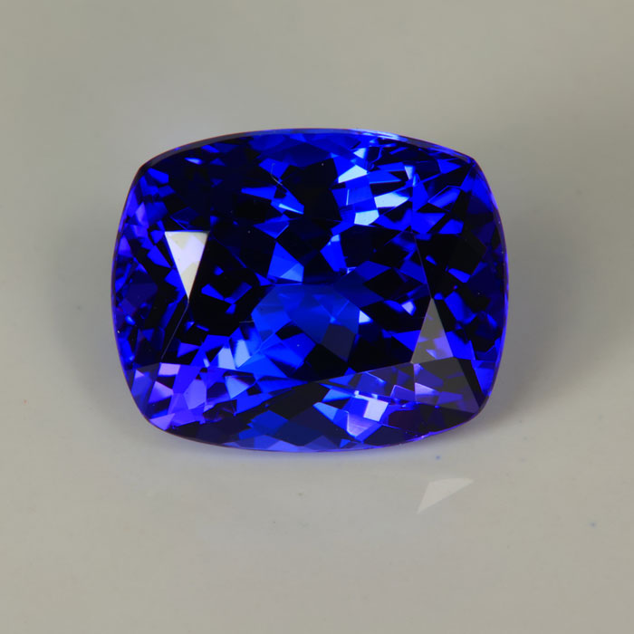 Violet Blue Antique Cushion Tanzanite Gemstone 5.35cts