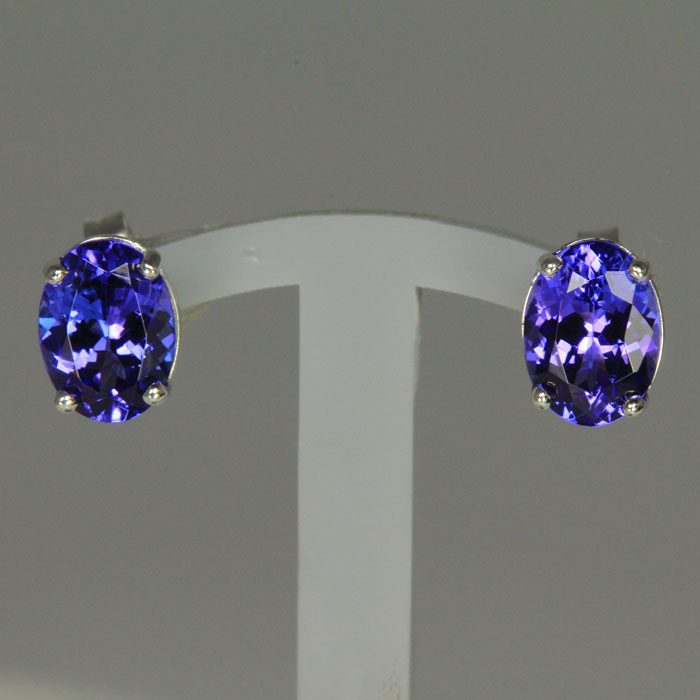 14K White Gold Oval Tanzanite Stud Earrings 2.35 Carats