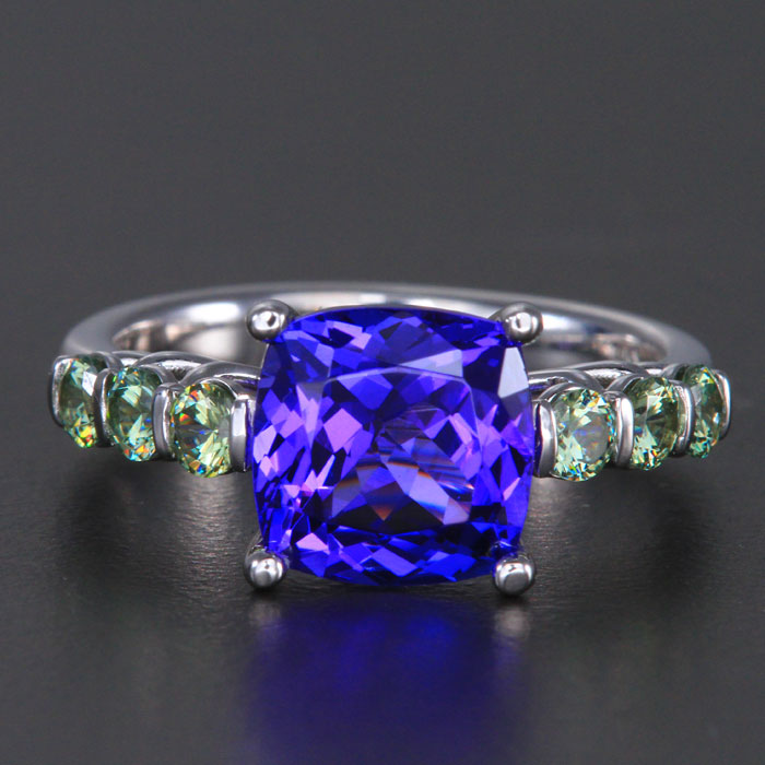 14K White Gold Square Cushion Tanzanite and Demantoid Garnet Ring 3.89 Carats