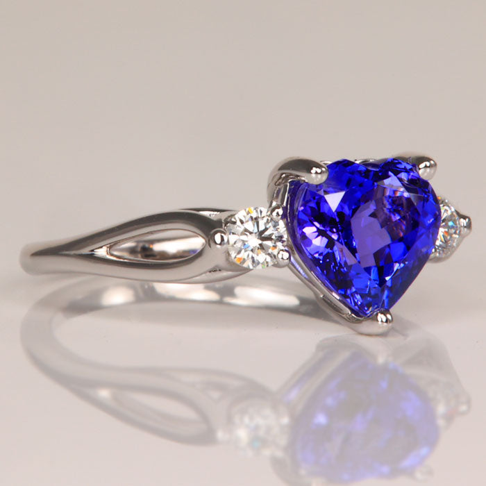 14K White Gold Heart Shape Tanzanite Ring 1.96 Carats