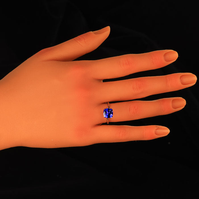 Exceptional Tanzanite Square Cushion 2.77 Carats