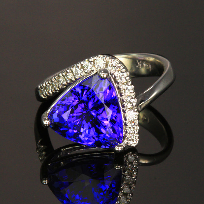 14K White Gold Trilliant Tanzanite Gemstone 6.19 Carats designed by Christopher Michael