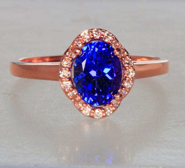 Rose Gold Ring With Exceptional Plus Oval Tanzanite