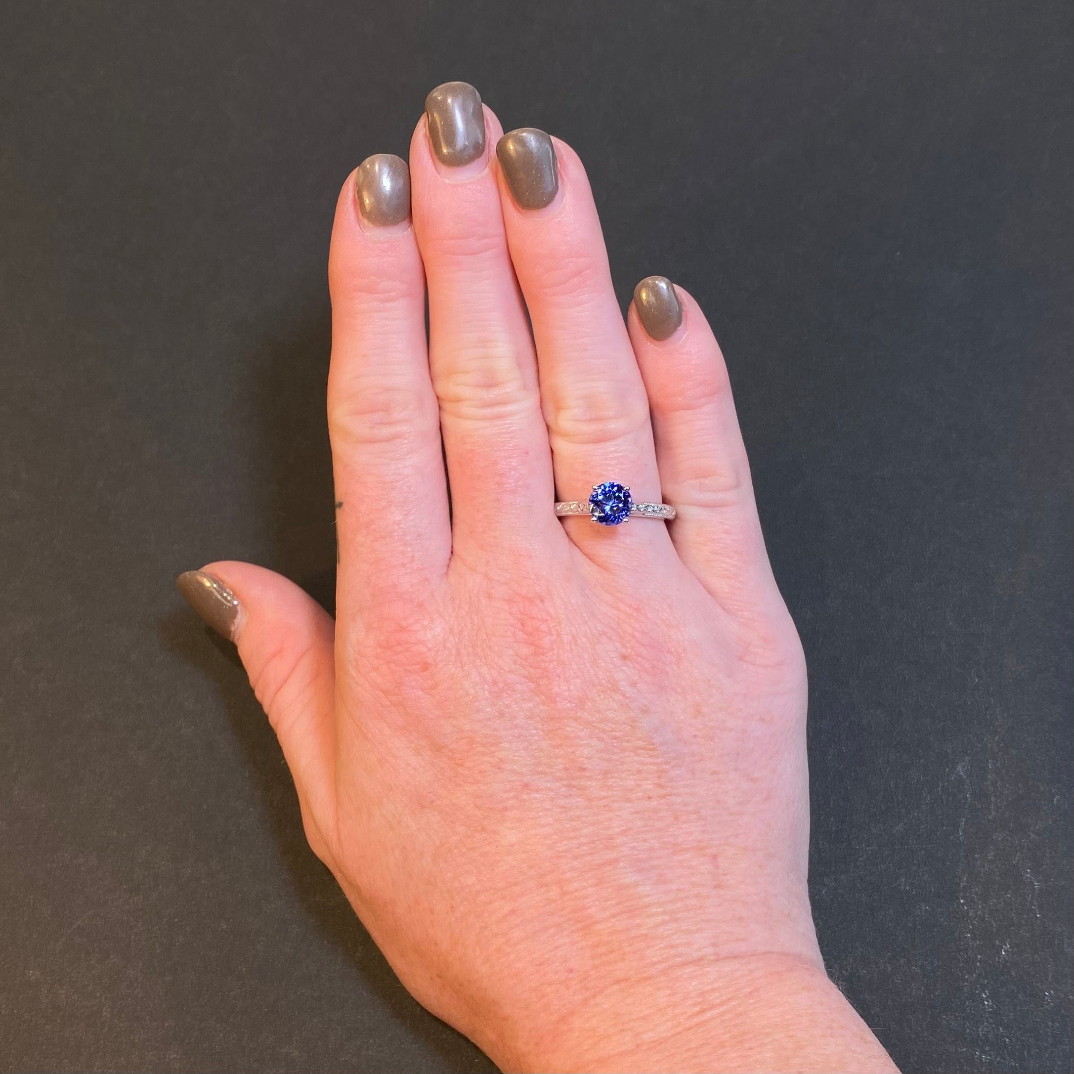 14K White Gold Tanzanite Ring 1.22 Carats