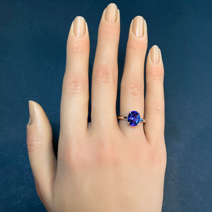 14K White Gold Oval Tanzanite Solitaire Ring 2.94 Carats