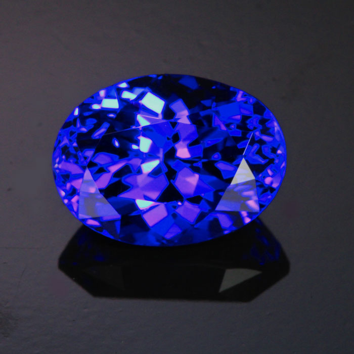 Violet Blue Oval Tanzanite Gemstone 11.58 Carats