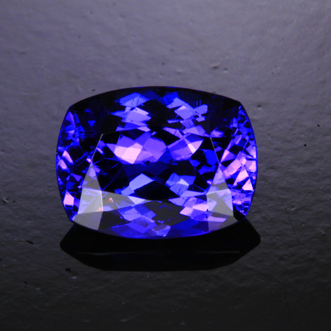 Blue Violet Vivid Antique Cushion Tanzanite Gemstone 3.04 Carats