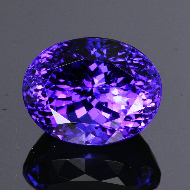 Color Changing Oval Tanzanite Gemstone 8.06 Carats