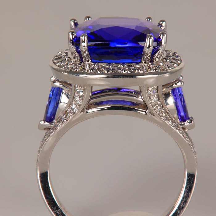 14K White Gold Square Cushion Tanzanite Ring 9.79 Carats